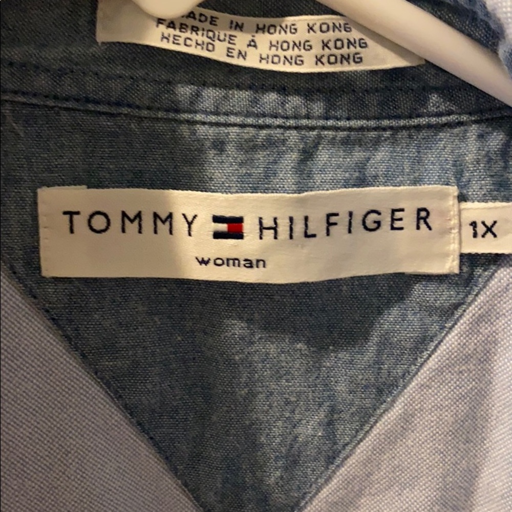 tommy hilfiger button down - Picture 2 of 4